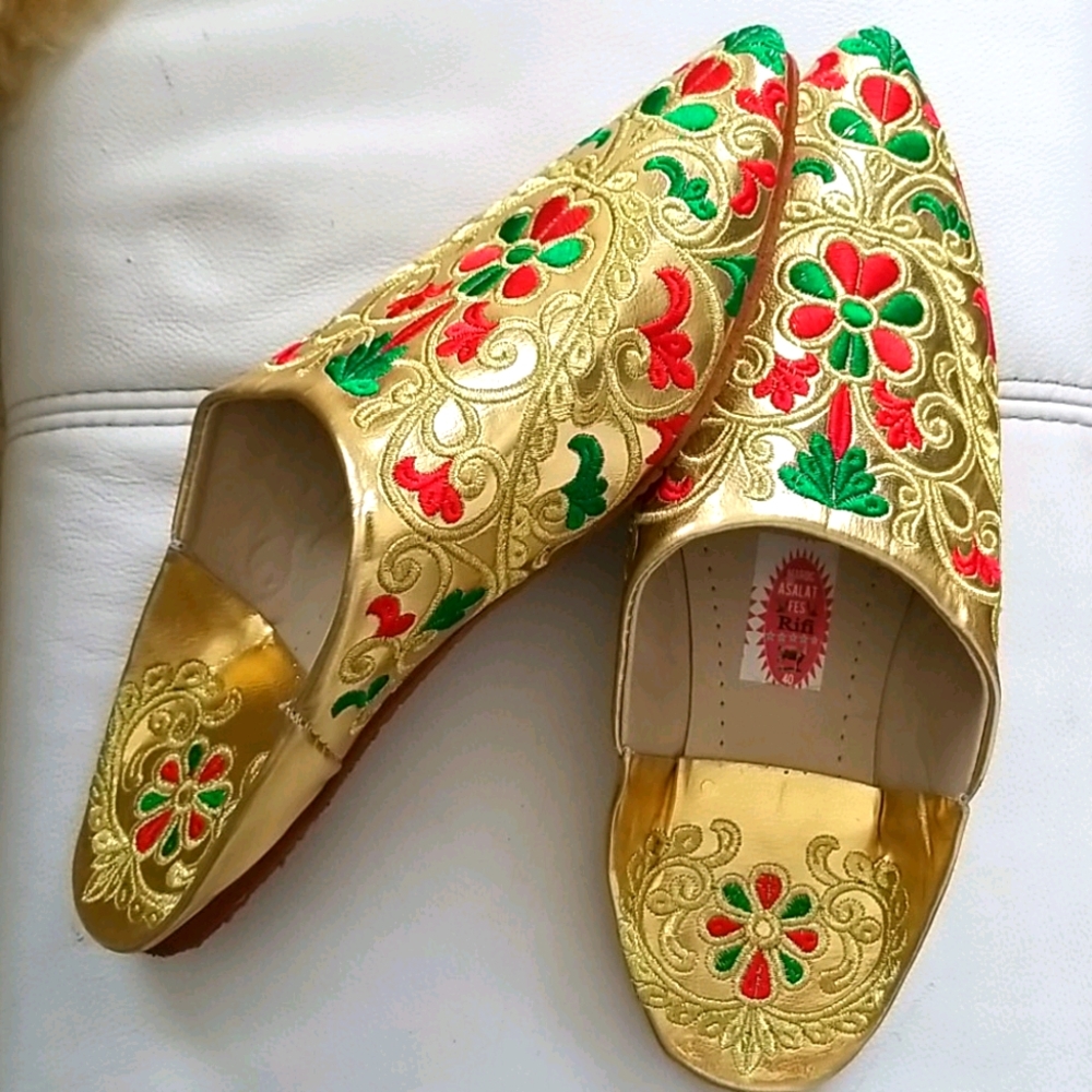 Handmade leather slippers